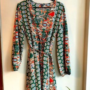 Knee-length Shein tie dress size L. Adorable retro/vintage pattern and style.